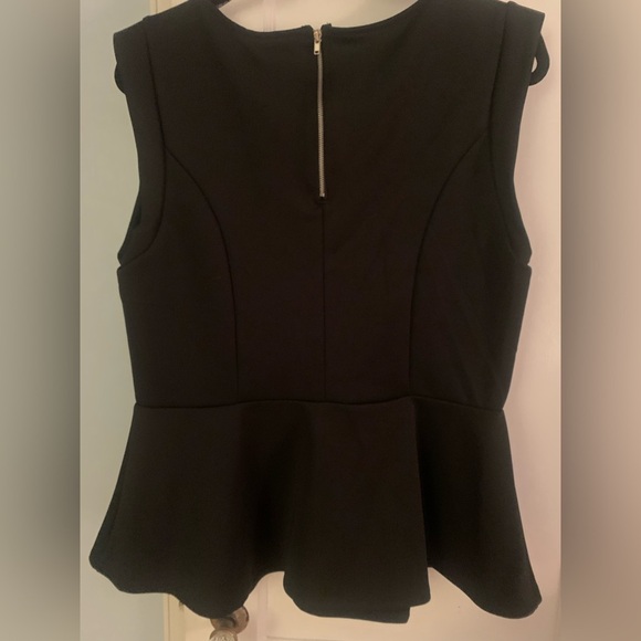 Forever 21+ Y2K Black Plunge V Neck Mesh Sleeveless Top - Picture 6 of 12